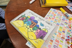 CJC Menschkins Celebrate Passover
