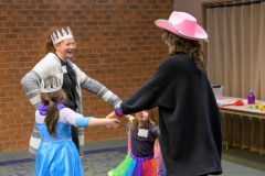 CJC-Menschkins-03-08-24-7244